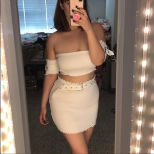 Hot & Delicious White Summer Set